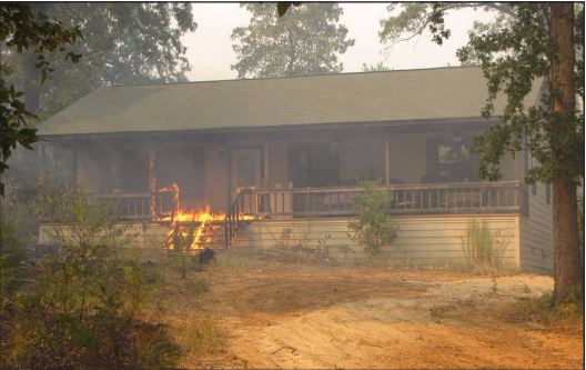 Firewise&reg;-Madera-County-Combustible-Porch